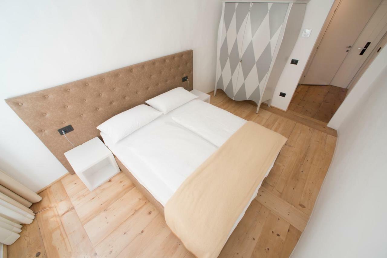 Sir Thomas Bed&More Больцано Экстерьер фото